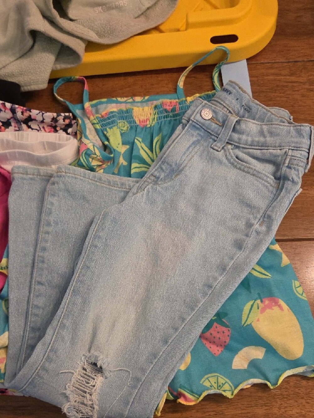 Bundle Girls Back To School Bundle- Size 7/8 - Picture 12 of 15